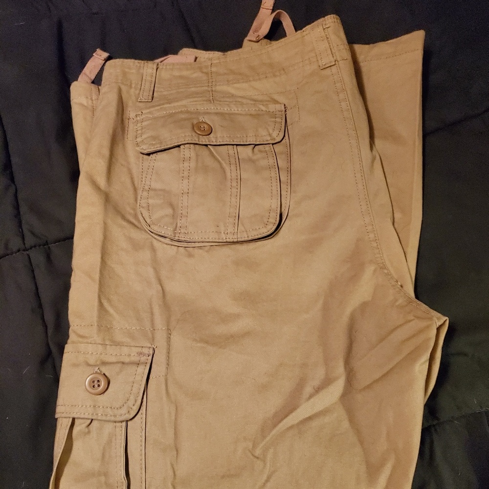 Khakis like new